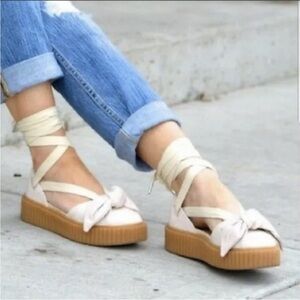 New with tags Puma Rihanna Fenty Bow Creeper Shoes Cream Size US 6